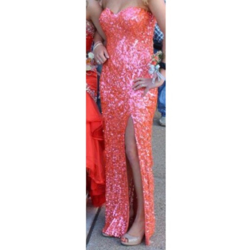 Prom Dress - Picture 5 of 6